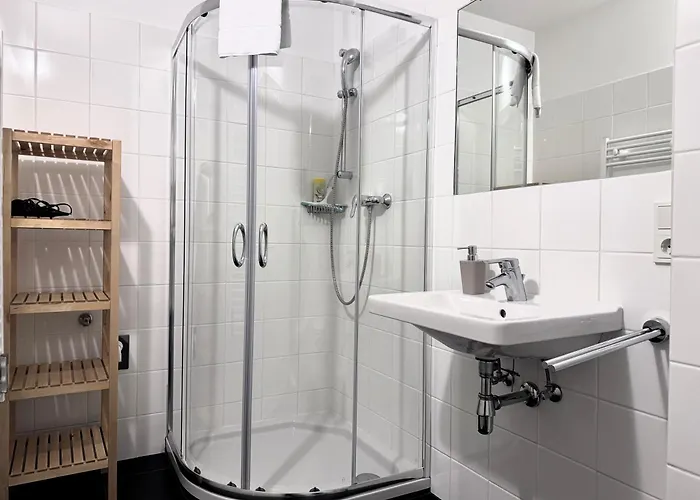 Nera - Zell Am * 滨湖采尔